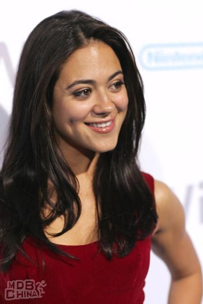 Camille Guaty198304