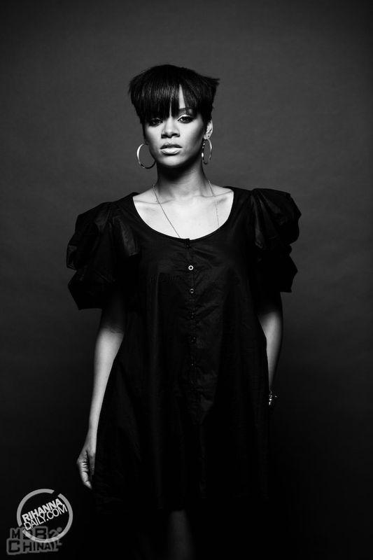 Rihanna209524