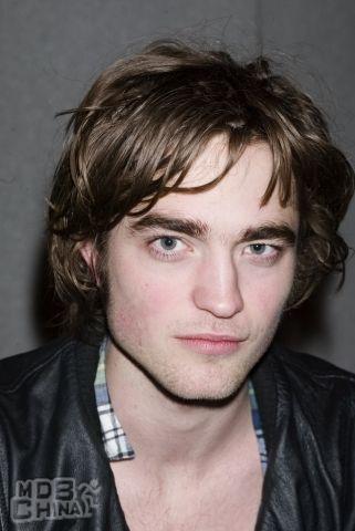 羅伯特·帕丁森210695