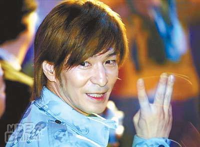 小室哲哉的寫真照片第1張 共8張 圖片網