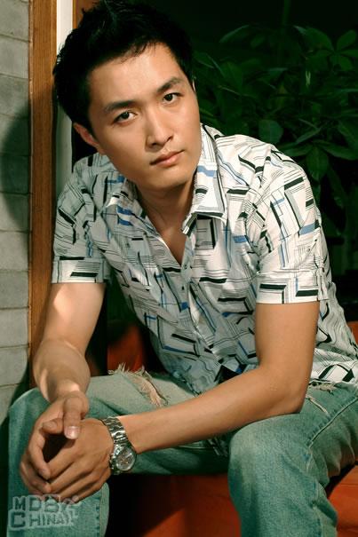 賈宏偉86790