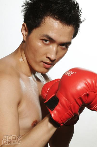 賈宏偉86796